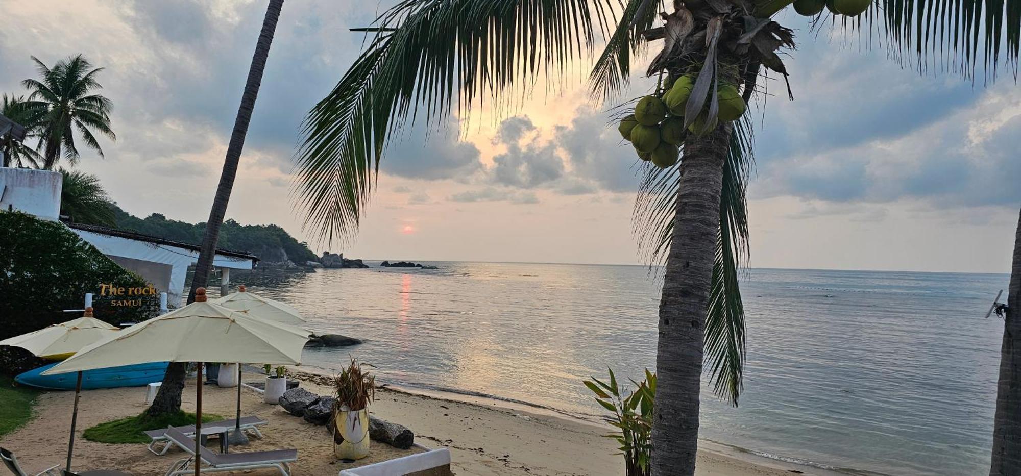 The Rock Samui Beach Resort Lamai Beach  Eksteriør bilde